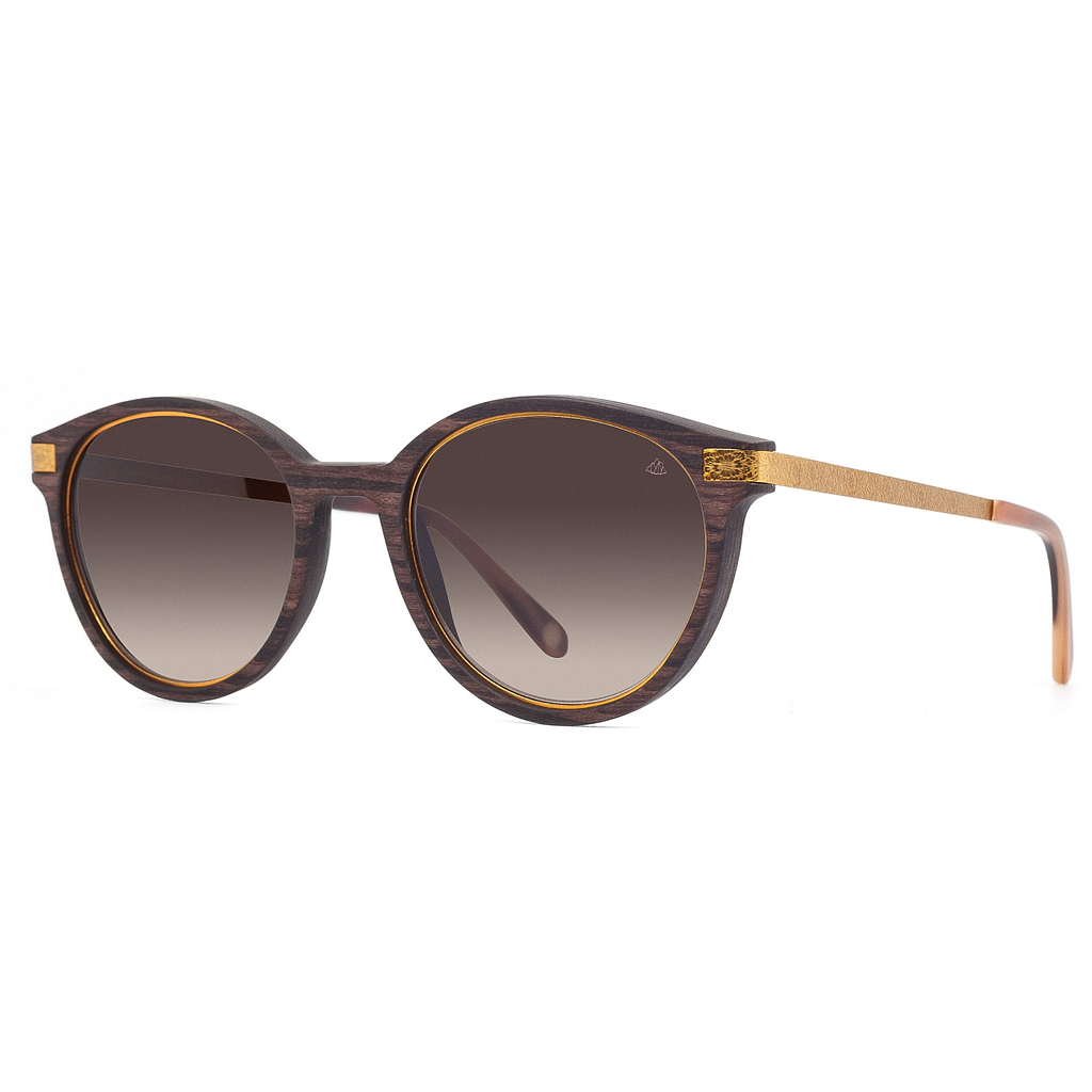 First Lady : #4373 | Royal Chestnut